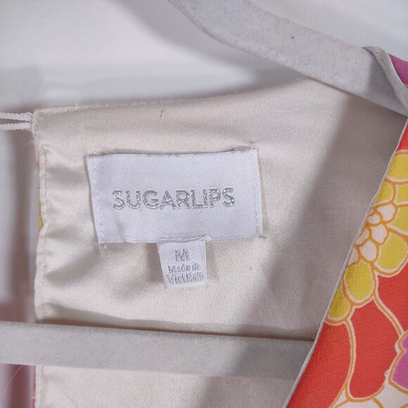 Sugar Lips Floral Romper, Size Medium - Picture 3 of 10